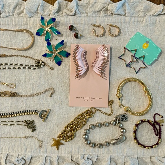 20+ Piece Jewelry Lot (New&Used) - Picture 2 of 5